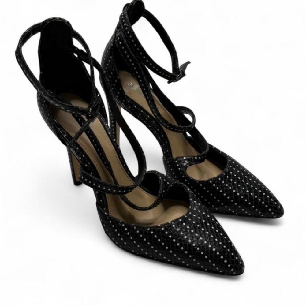 Polka Dot Gianni Bini black heels super sexy & chic size 6
